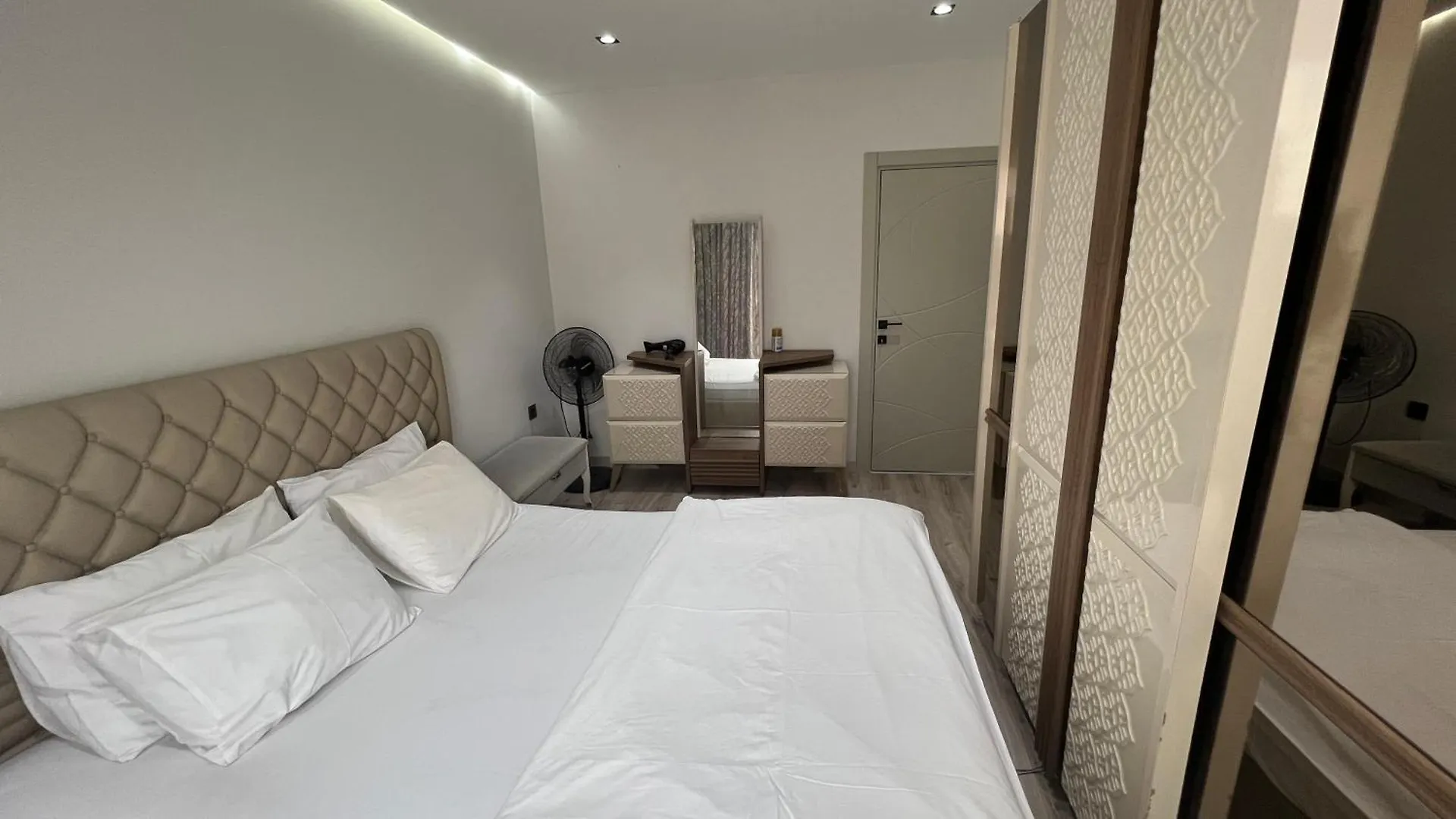 Apartment Dueden Selalesine Yakin Sik Genis Ve Rahat Daireler Antalya Turkey
