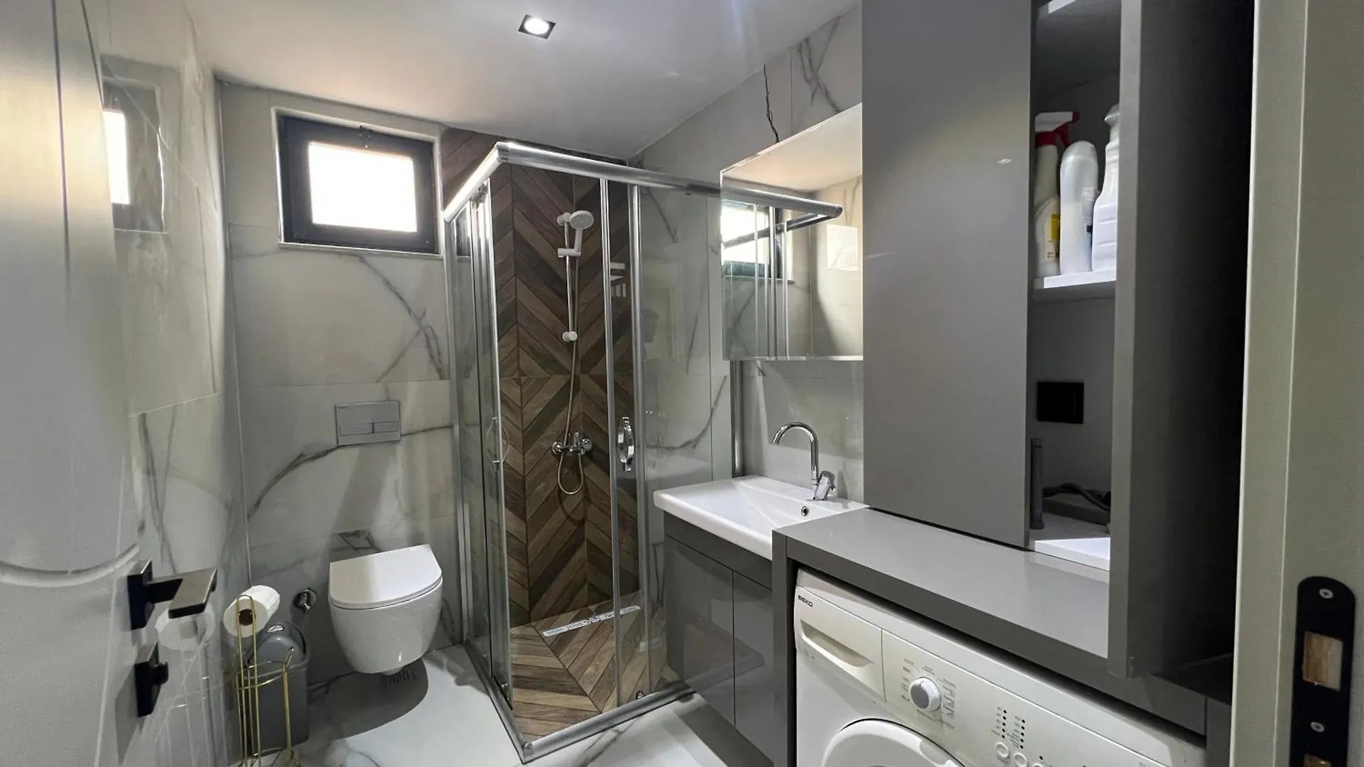 Apartment Dueden Selalesine Yakin Sik Genis Ve Rahat Daireler Antalya